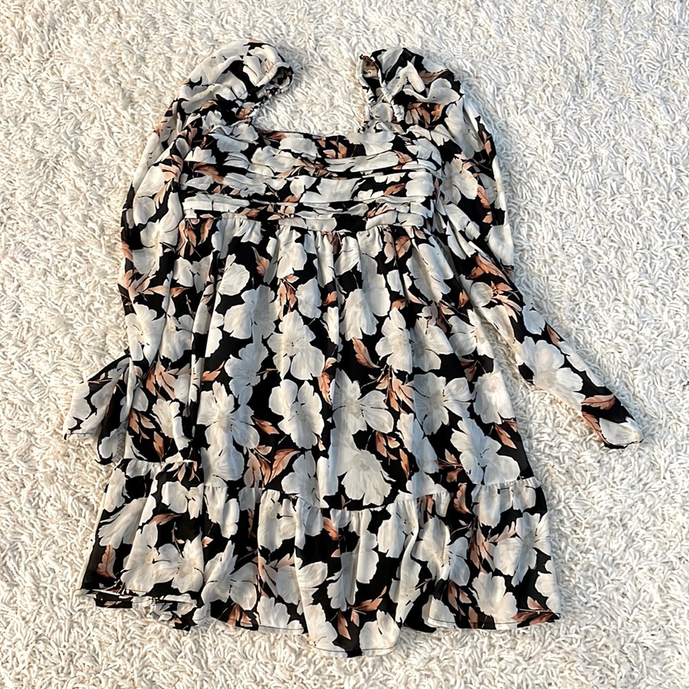 Abercrombie & Fitch Floral Dress